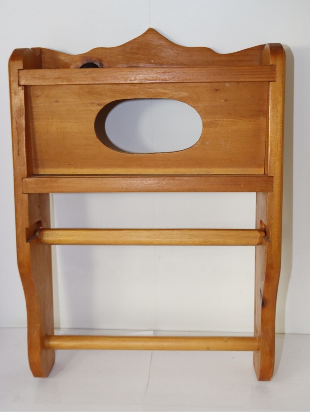 Wooden Wall Rack Shelf in Honey Brown